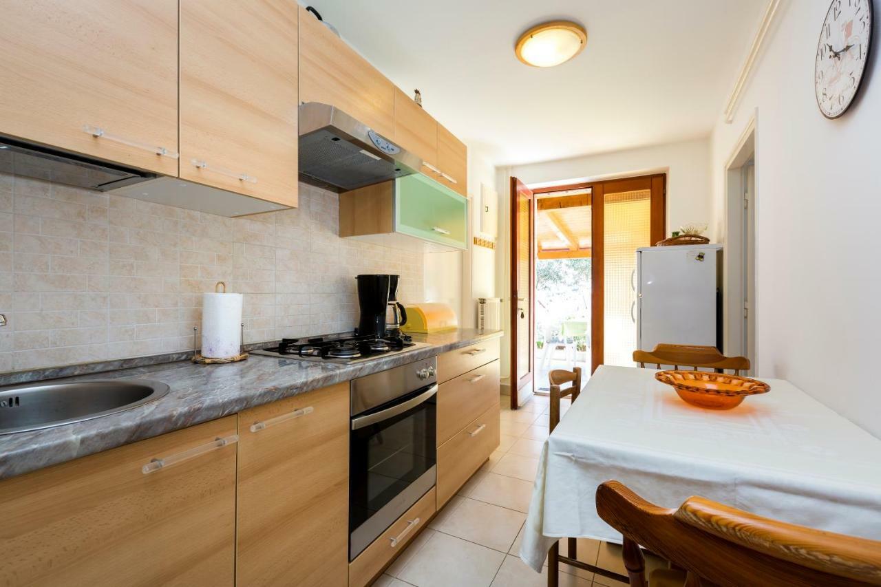 Apartment Marija Mali Lošinj Exterior foto